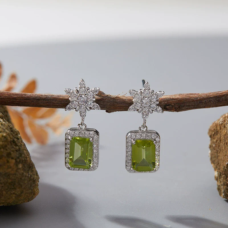 Wholesale S925 Sterling Silver Geometric U Shape Light Luxury Style Earrings Set With Gems - Image 12