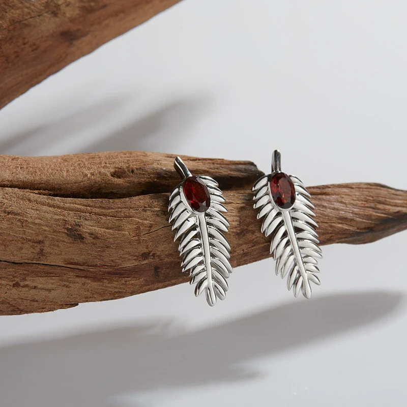 Wholesale S925 Sterling Silver Inlaid Natural Diopside Garnet Color Feather And Leaves Design Women's Earrings - Image 2