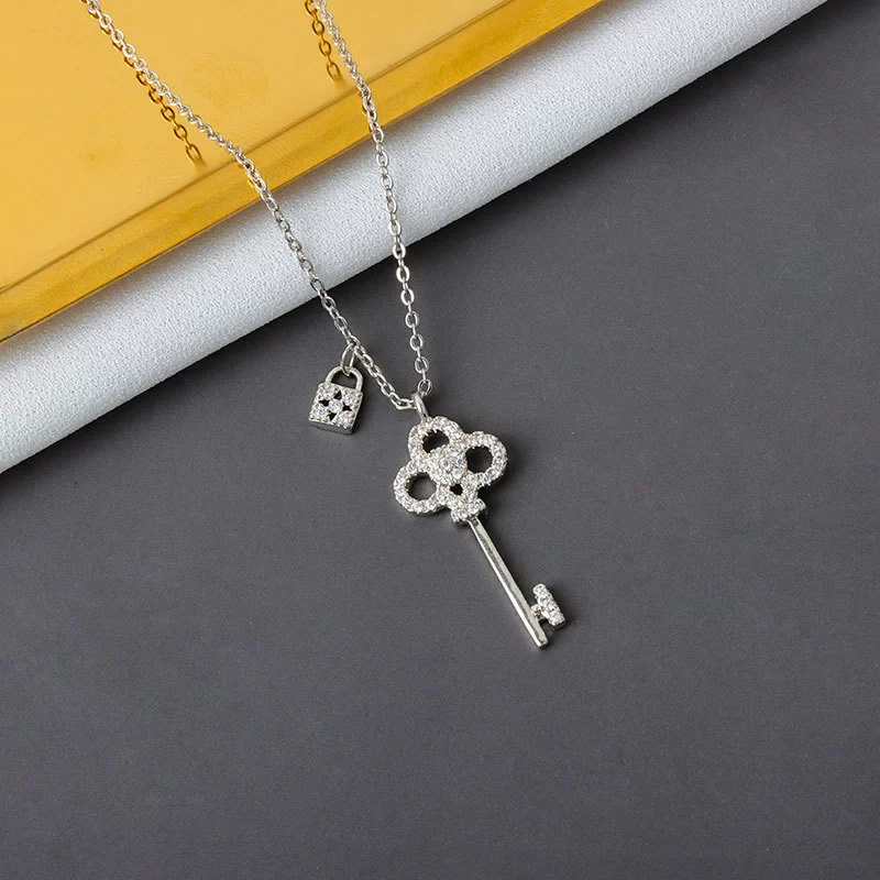 Wholesale S925 Sterling Silver Key Lock Necklace For Women With Cross Chain And Electroplating Treatment - Image 6
