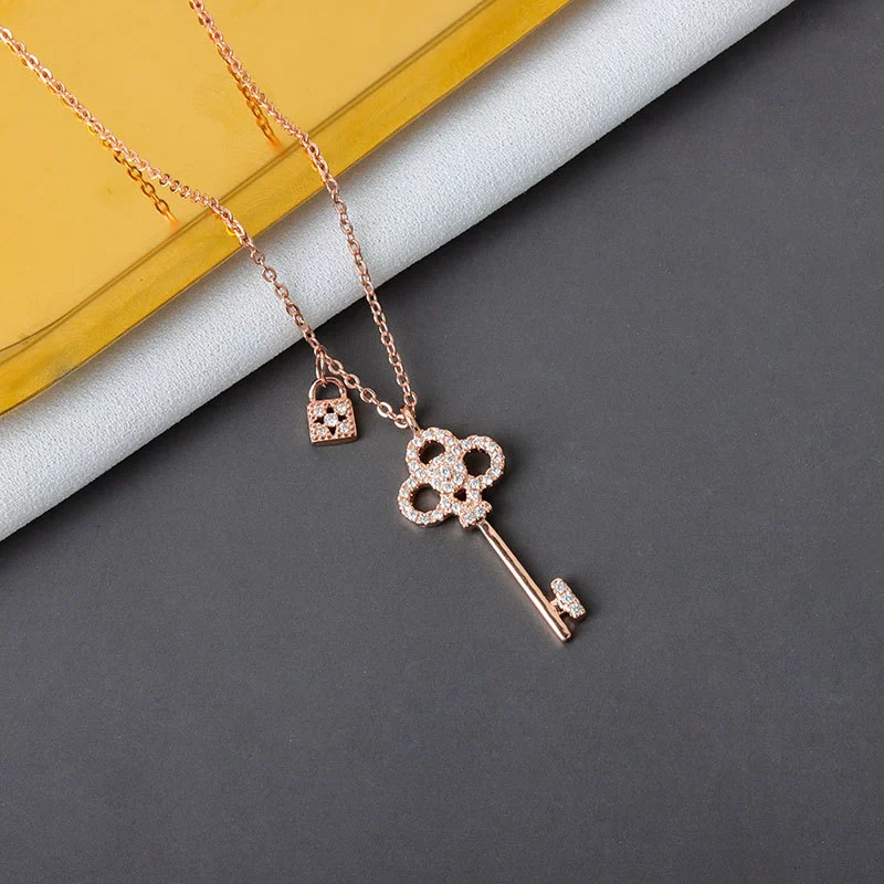 Wholesale S925 Sterling Silver Key Lock Necklace For Women With Cross Chain And Electroplating Treatment - Image 7