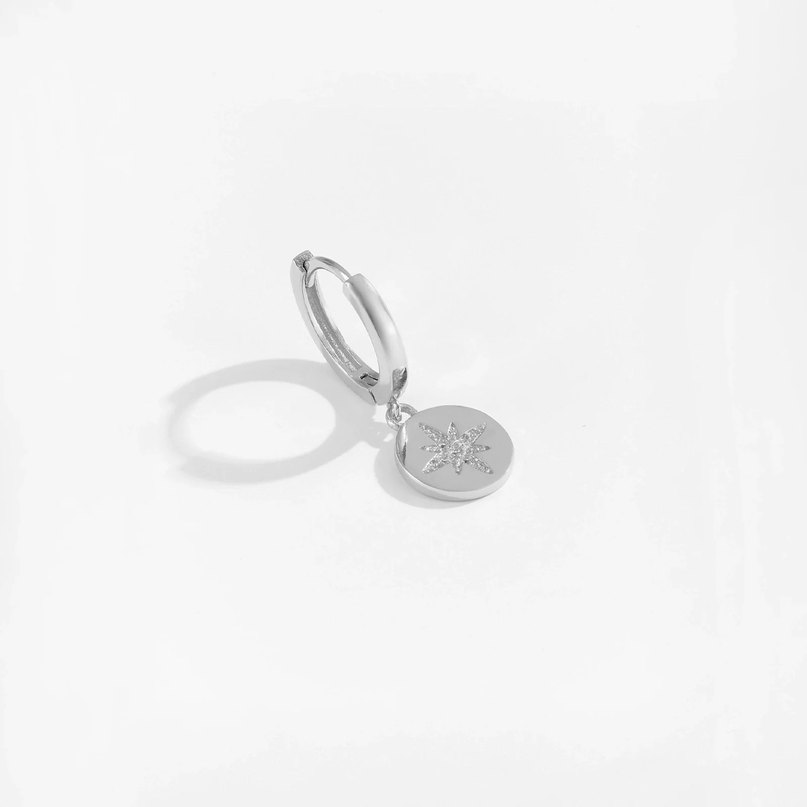 Wholesale S925 Sterling Silver Women's Irregular Design Earring With Platinum And 18K Gold Electroplating - Image 10