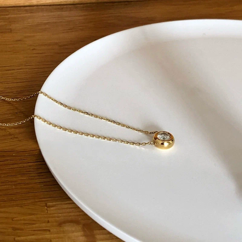 Wholesale Silver Diamond Geometric Pendant Necklace 18K Gold Plated For Women - Image 2