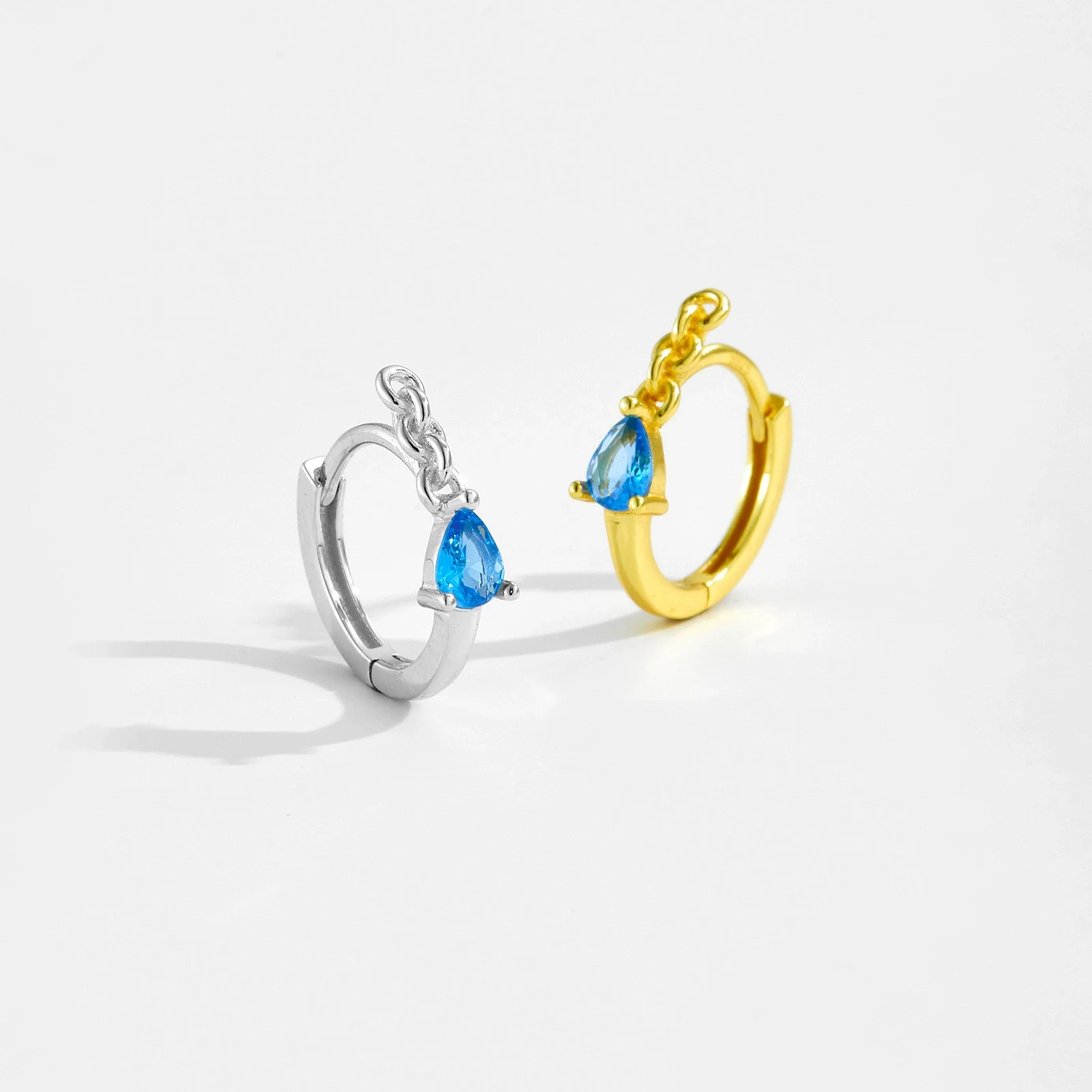 Wholesale Silver Geometric Earrings With Zircon Electroplated With Platinum And 18K Gold For Women - Image 4