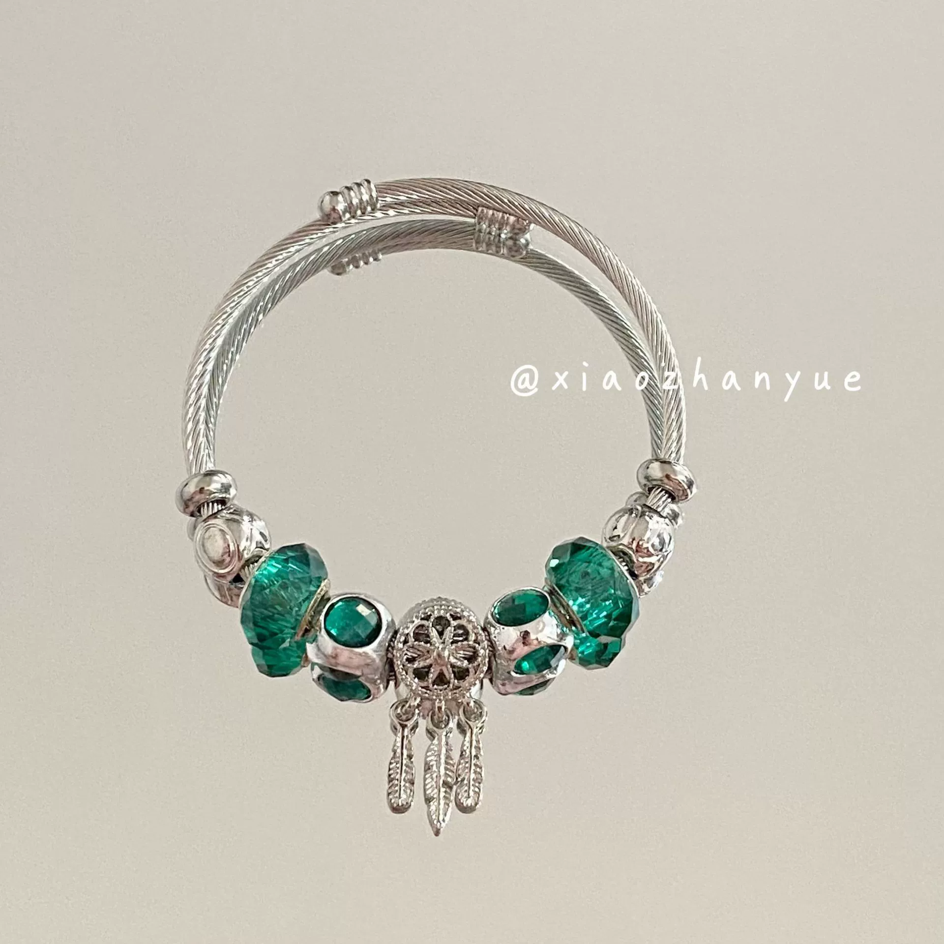 Wholesale Silver Plated Electroplated Clover And Ocean Heart Bracelet For Women Light Luxury Retro Style - Image 3