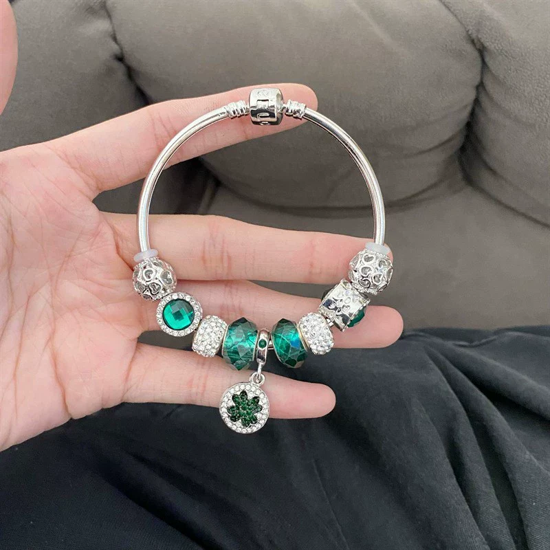 Wholesale Silver Plated Electroplated Clover And Ocean Heart Bracelet For Women Light Luxury Retro Style - Image 4
