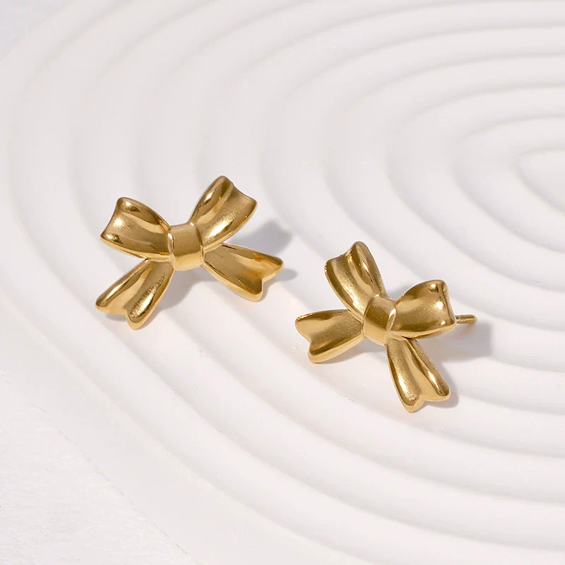 Wholesale Simple 18K Gold Electroplated Stainless Steel Bow Tie Earrings For Women - Image 2