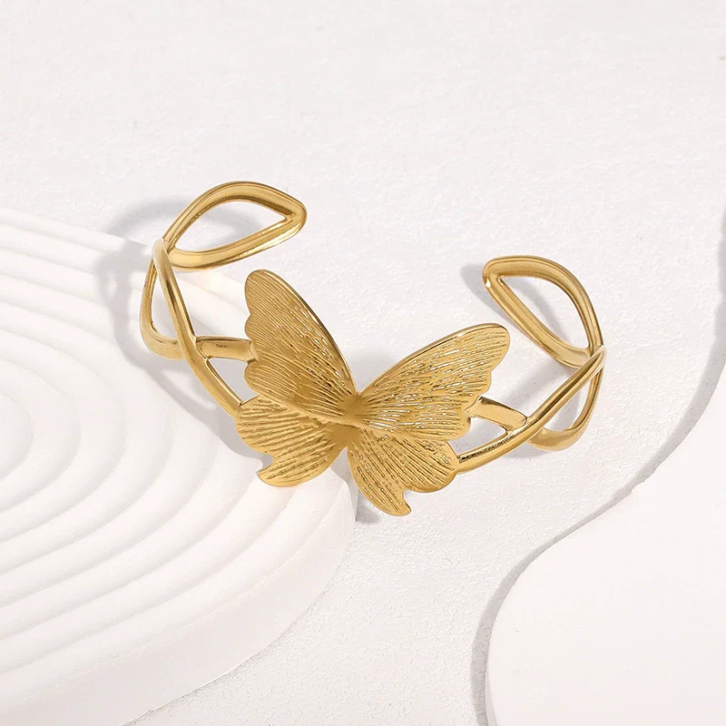Wholesale Simple Butterfly Design Electroplated Stainless Steel Bracelet For Women - Image 2