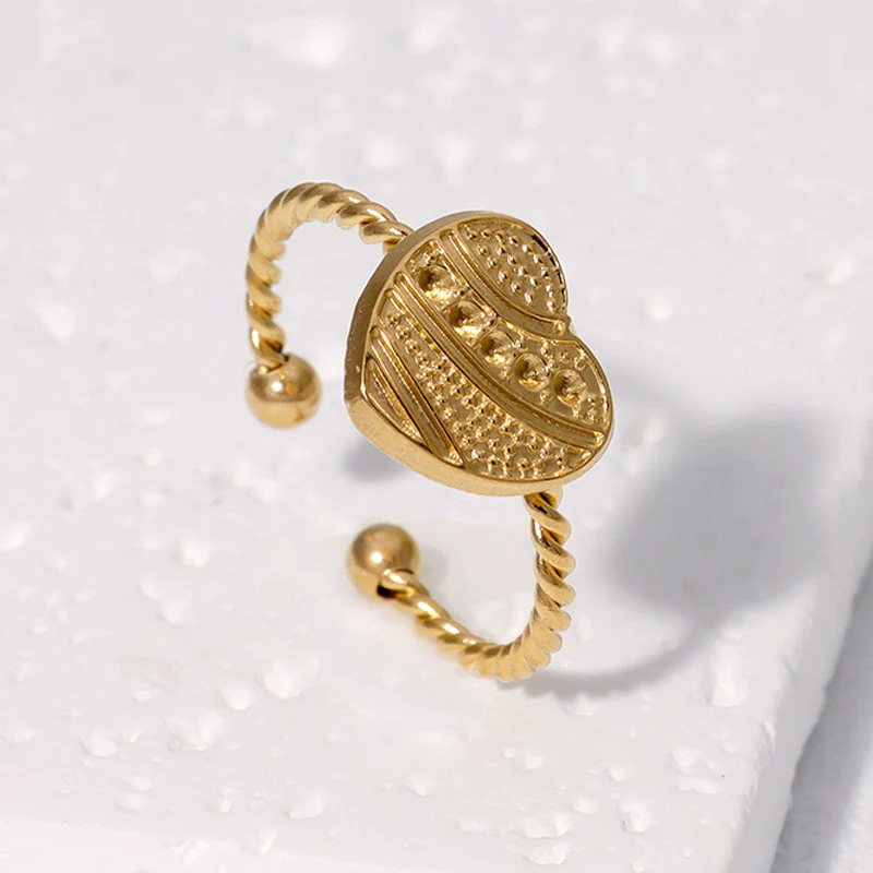 Wholesale Simple Electroplated Stainless Steel Heart Shape Ring Jewelry For Women - Image 6
