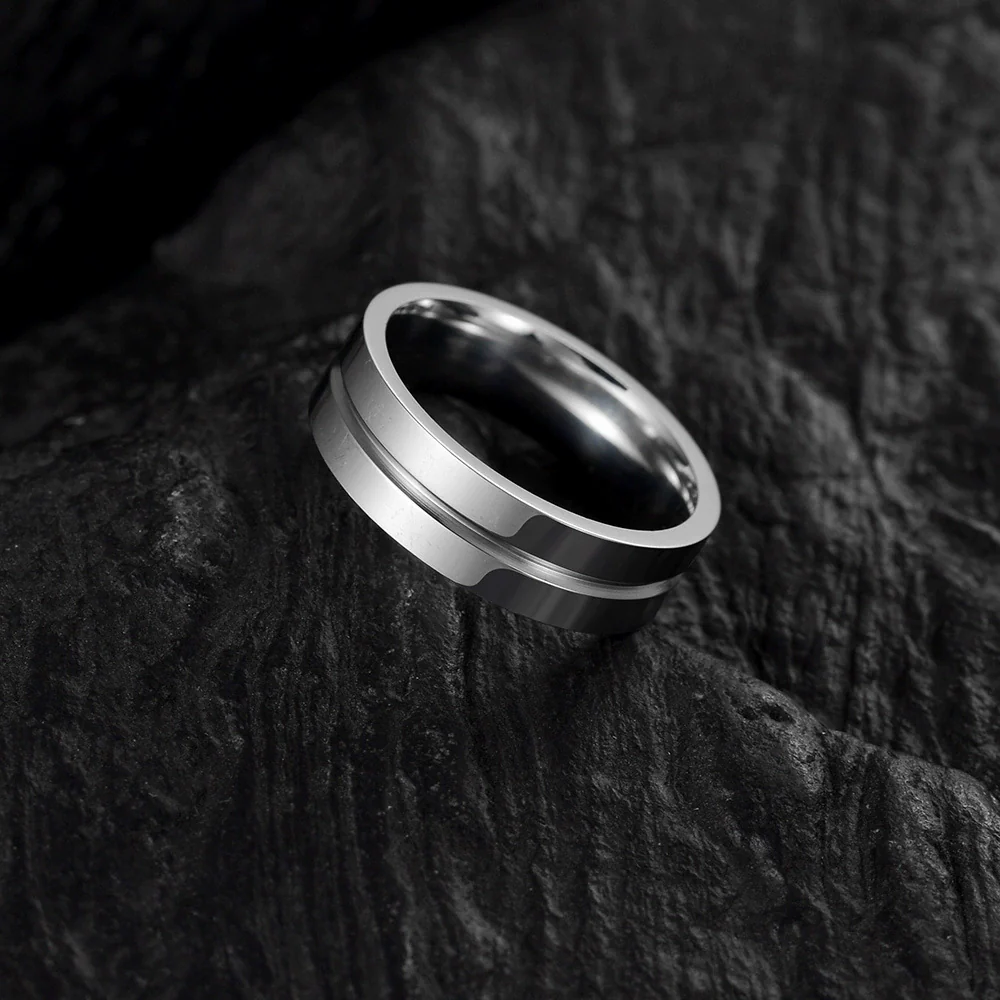 Wholesale Simple Geometric Stainless Steel Ring With Middle Groove And Polishing Treatment