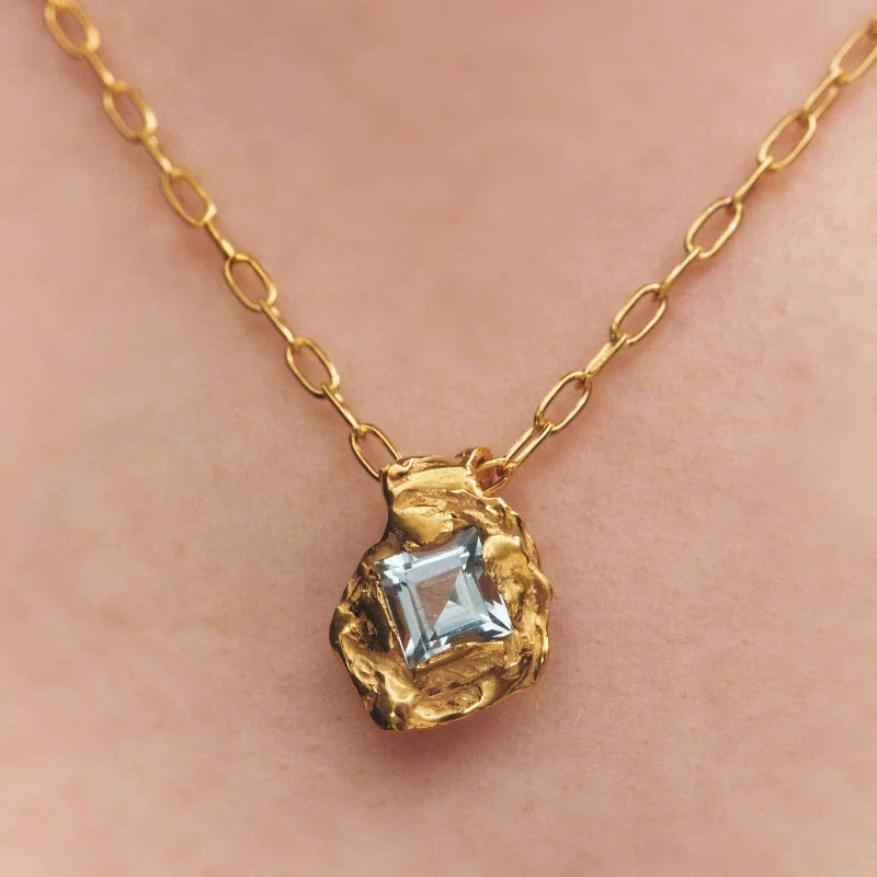 Wholesale Simple Heart Shape Electroplated Gold Color Retention Copper Pendant Necklace Clavicle Chain For Unisex - Image 8