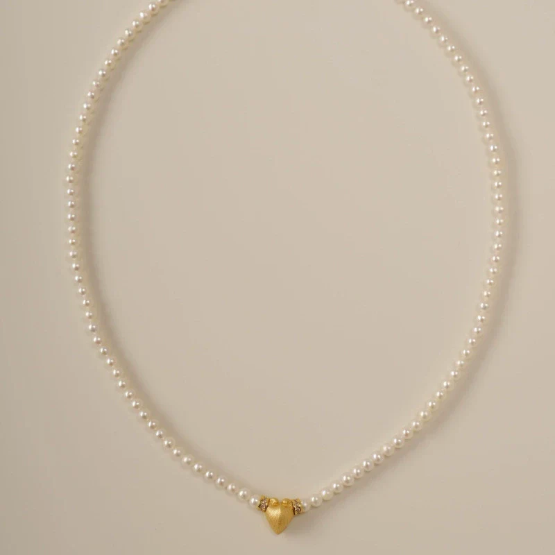 Wholesale Simple Heart Shape Gold Electroplated Copper Pearl Necklace For Unisex - Image 5
