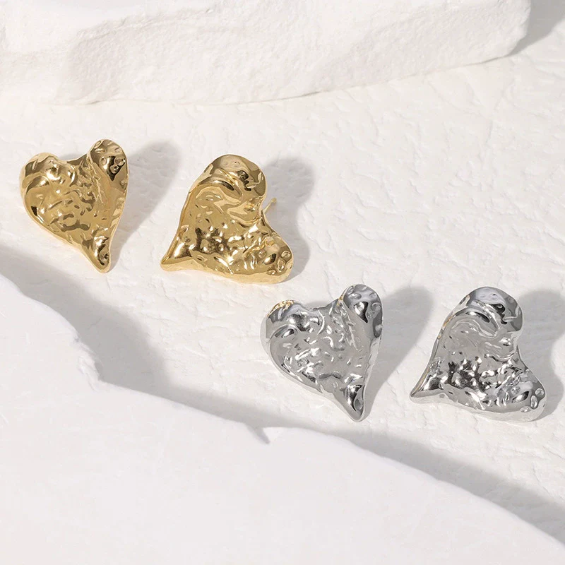 Wholesale Simple Heart Shaped 18K Gold Plated Stainless Steel Earrings For Women