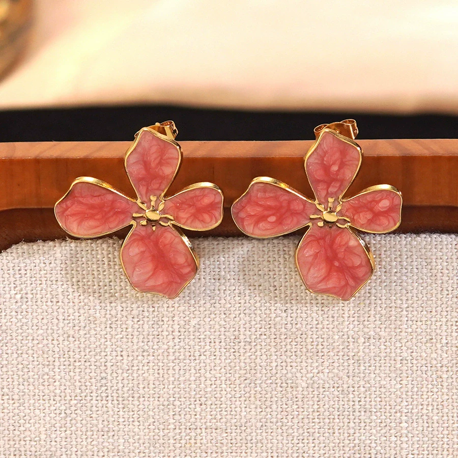 Wholesale Simple Plants And Flowers Style Dripping Oil Stainless Steel Flower Necklace And Earrings Set Jewelry Accessories For Women - Image 3