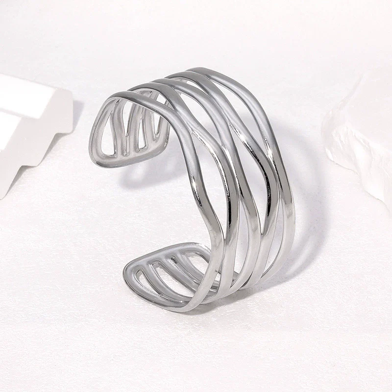 Wholesale Simple Stainless Steel Electroplated Open Adjustable Bracelet - Image 3