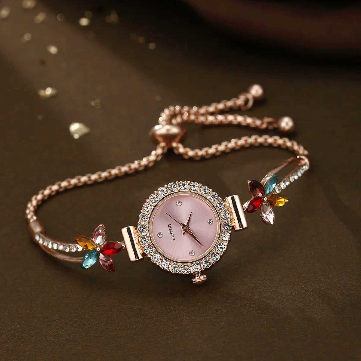 Wholesale Small Fresh Round Alloy Quartz Bracelet Watch Jewelry Set For Women - Image 3