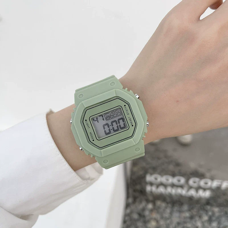 Wholesale Square Electronic Watch Plastic Mirror Silicone Strap Plastic Case Leisure Style For Female Students