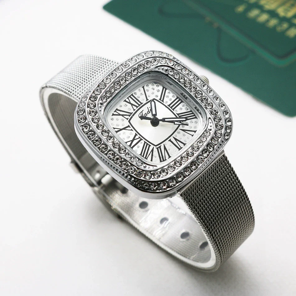 Wholesale Square Quartz Watch With Alloy Case Stainless Steel Strap And Diamondembedded Fashion Leisure Style