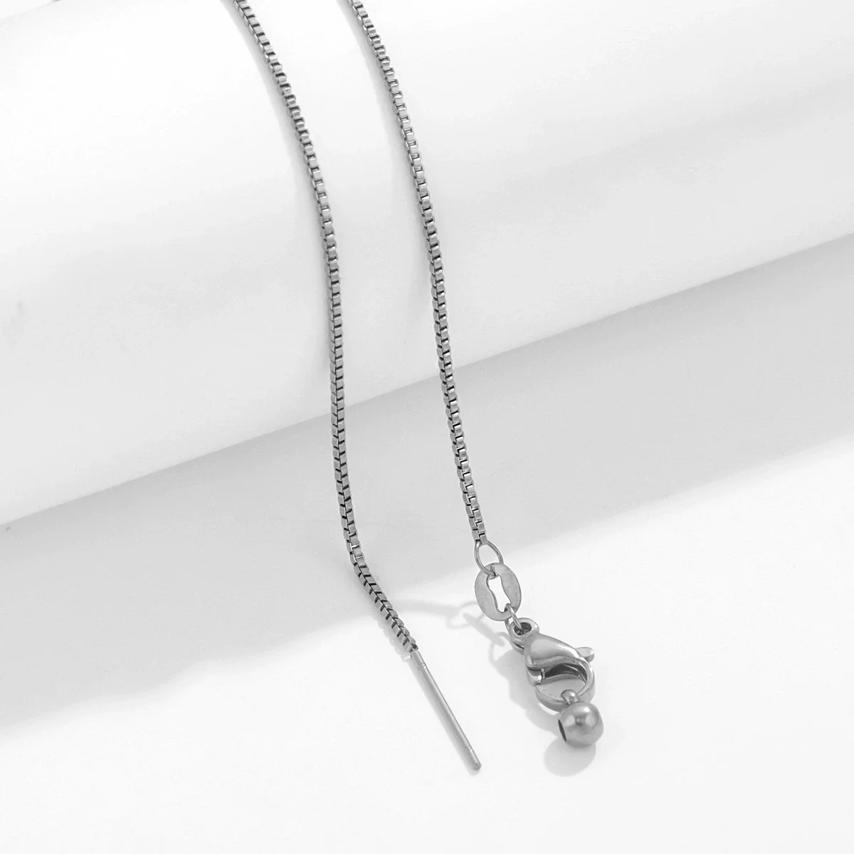 Wholesale Stainless Steel And Titanium Steel Ochain Clavicle Necklace With Geometric Beaded Pendant And Real Gold Plating For Women - Image 10