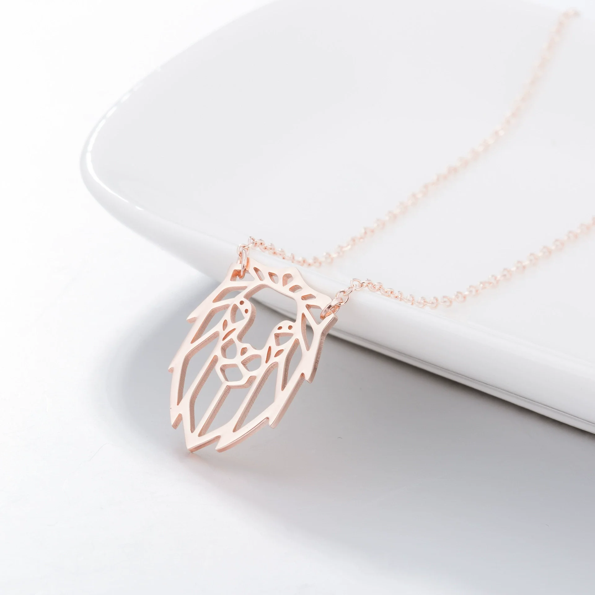 Wholesale Stainless Steel Animal Lion Oshaped Chain Necklace With Electroplating For Women - Image 2