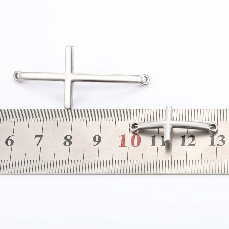 Wholesale Stainless Steel Cross Double Hole Connector Diy Bracelet Necklace Accessories With Electrolysis Process And Original Design - Image 2