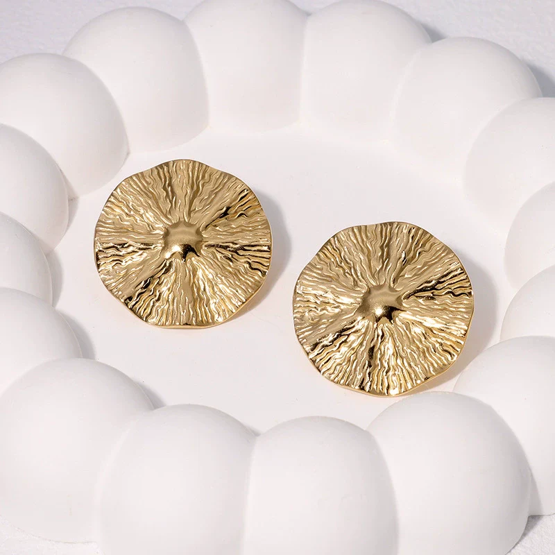 Wholesale Stainless Steel Electroplated Geometric Lotus Leaf Design Earrings For Women - Image 2