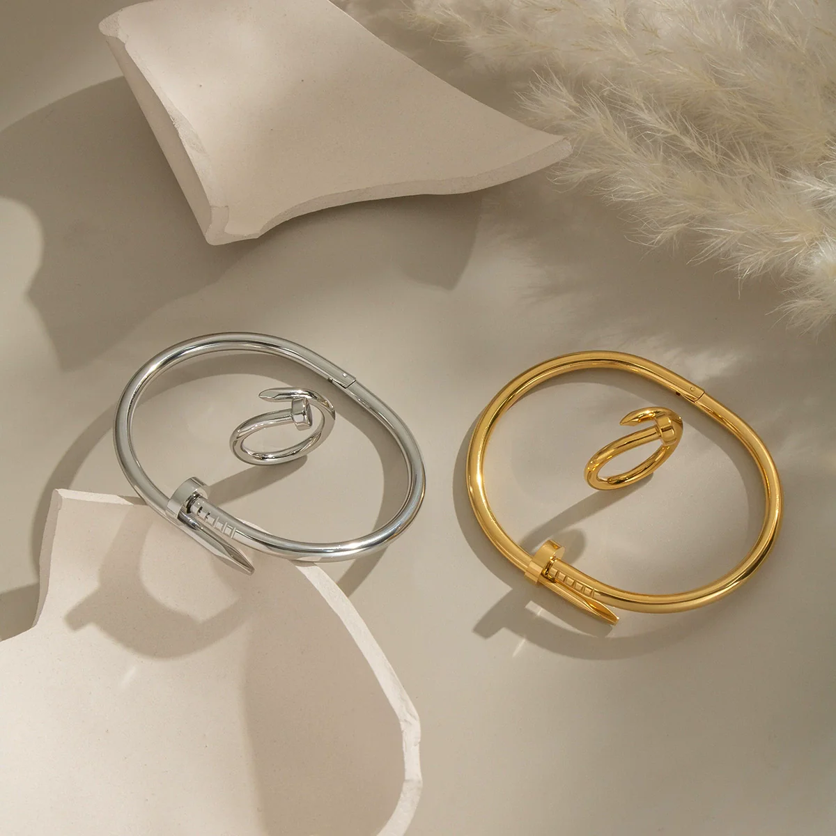 Wholesale Stainless Steel Electroplated Geometric Nailshaped Bracelet And Ring Set For Women - Image 3