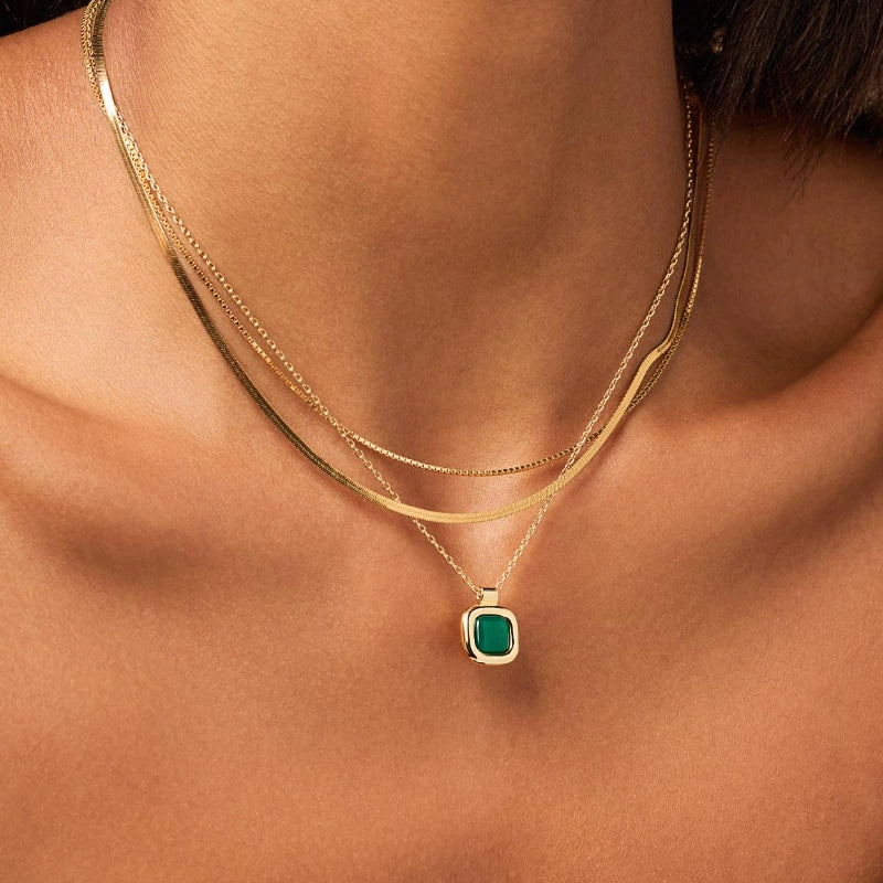 Wholesale Stainless Steel Electroplated Heart Shape Camera Pendant Clavicle Necklace Unisex Simple Style