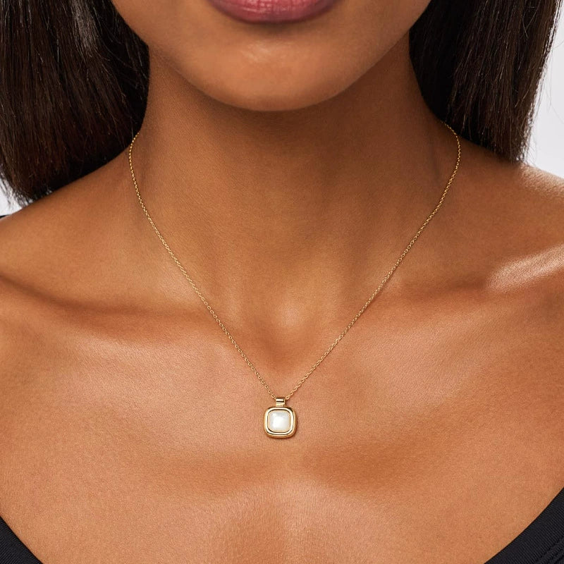 Wholesale Stainless Steel Electroplated Heart Shape Camera Pendant Clavicle Necklace Unisex Simple Style - Image 3