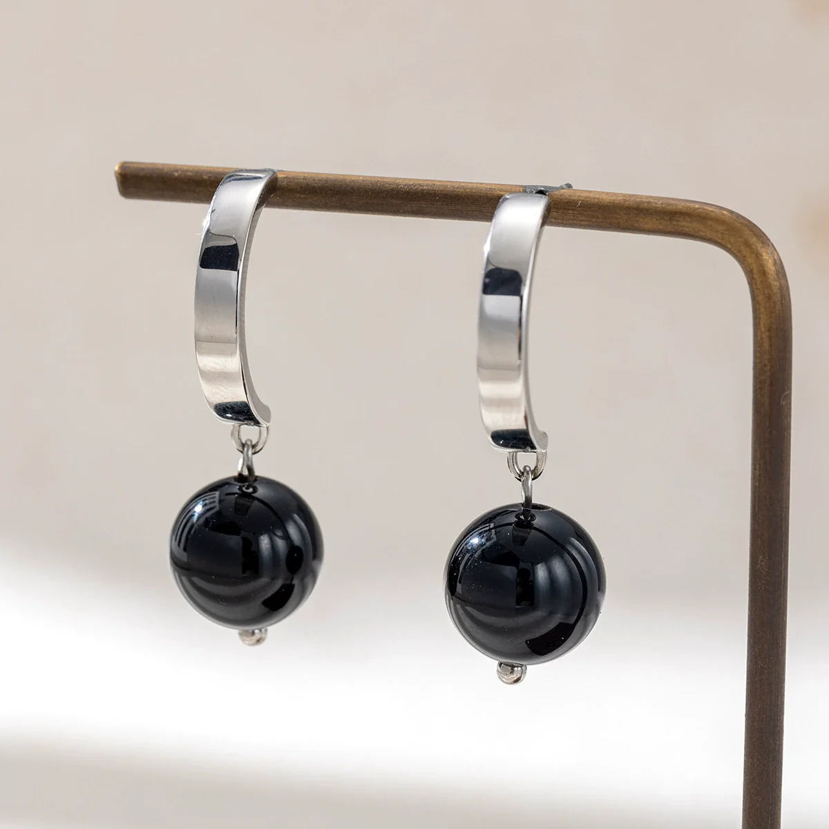 Wholesale Stainless Steel Electroplated Heart Star Geometric Earrings For Women - Image 4