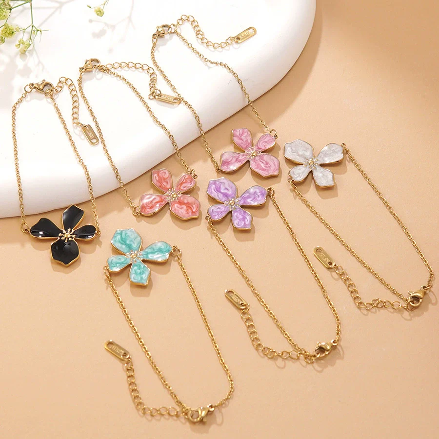 Wholesale Stainless Steel Floral Oil Dripping Jewelry Set For Women Necklace And Bracelet - Image 4
