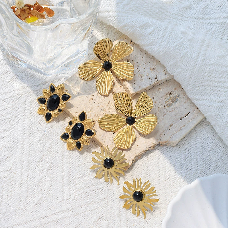 Wholesale Stainless Steel Flower Earrings Electroplated For Women Fashion Style
