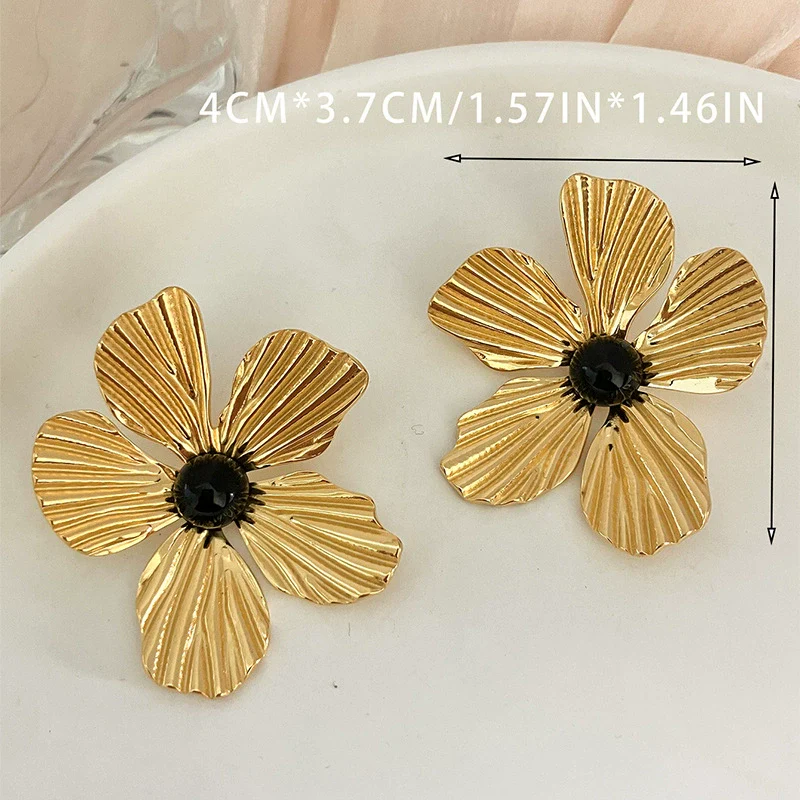 Wholesale Stainless Steel Flower Earrings Electroplated For Women Fashion Style - Image 7