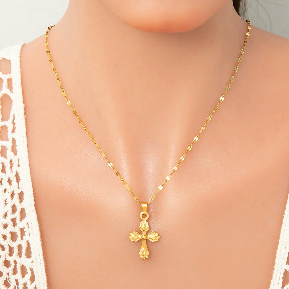 Wholesale Stainless Steel Geometric Cross Clavicle Chain Jewelry With 18K Gold Electroplating For Women - Image 2