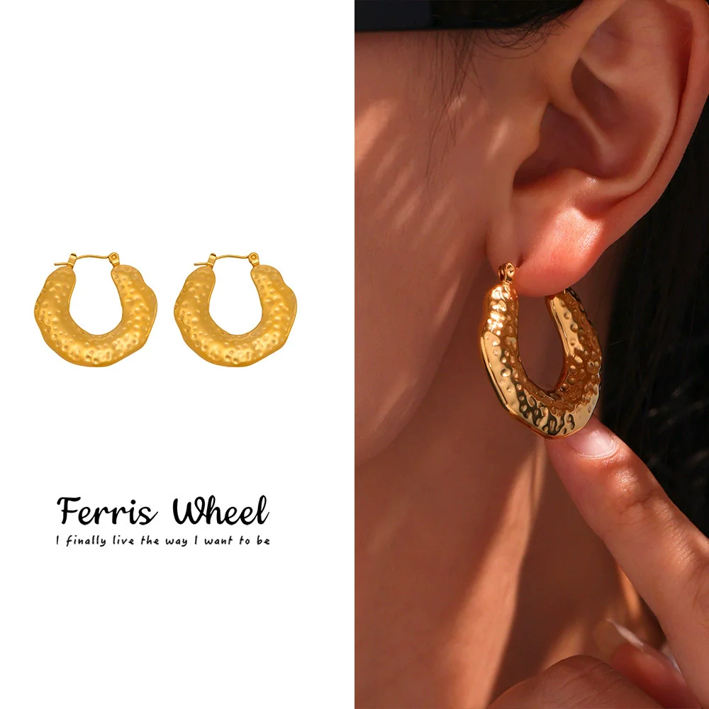 Wholesale Stainless Steel Geometric Dot Hammer Pattern Electroplated Ushaped Cut Out Asymmetrical Earrings For Women
