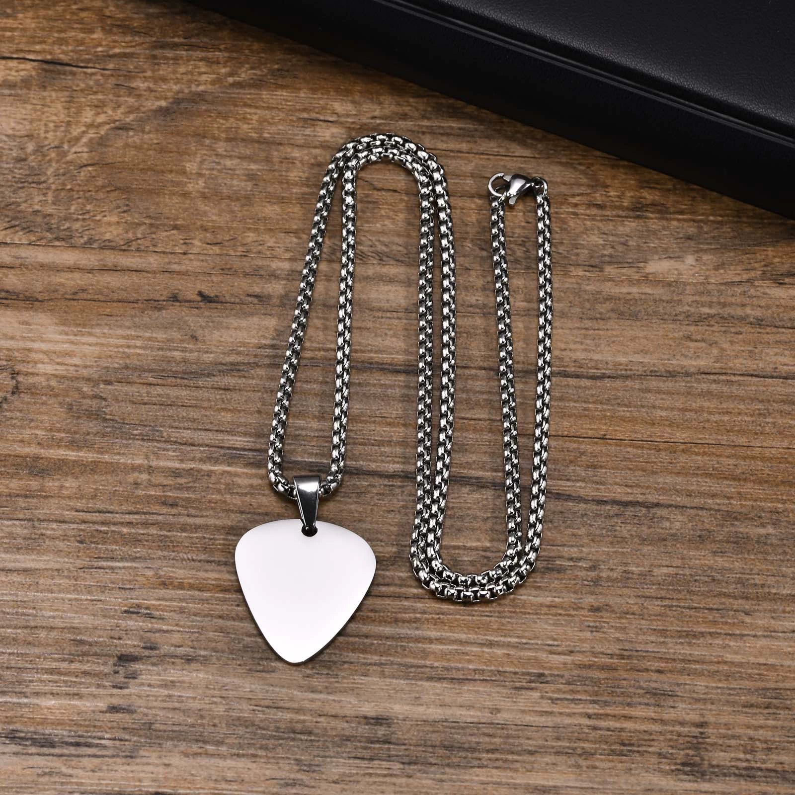 Wholesale Stainless Steel Geometric Guitar Pick Pendant Necklace With Electroplating Fashion Jewelry - Image 7