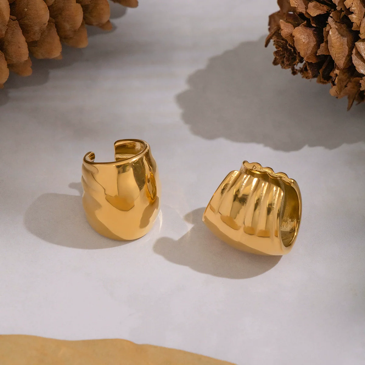 Wholesale Stainless Steel Geometric Oval Real Gold Plated Ear Clip Earrings For Women