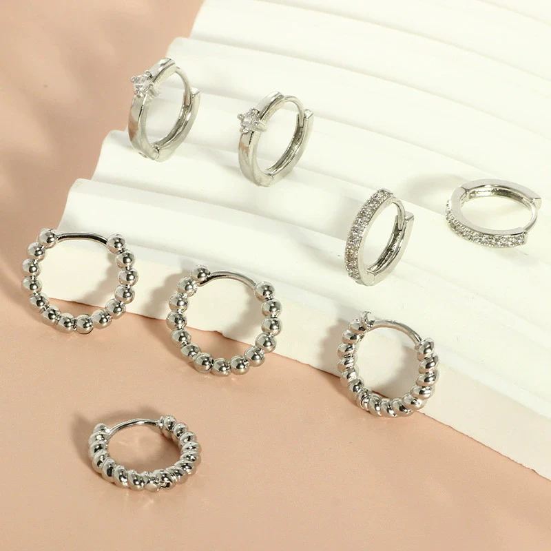 Wholesale Stainless Steel Geometric Personality Small Circle Earrings 18K Gold Electroplated - Image 2
