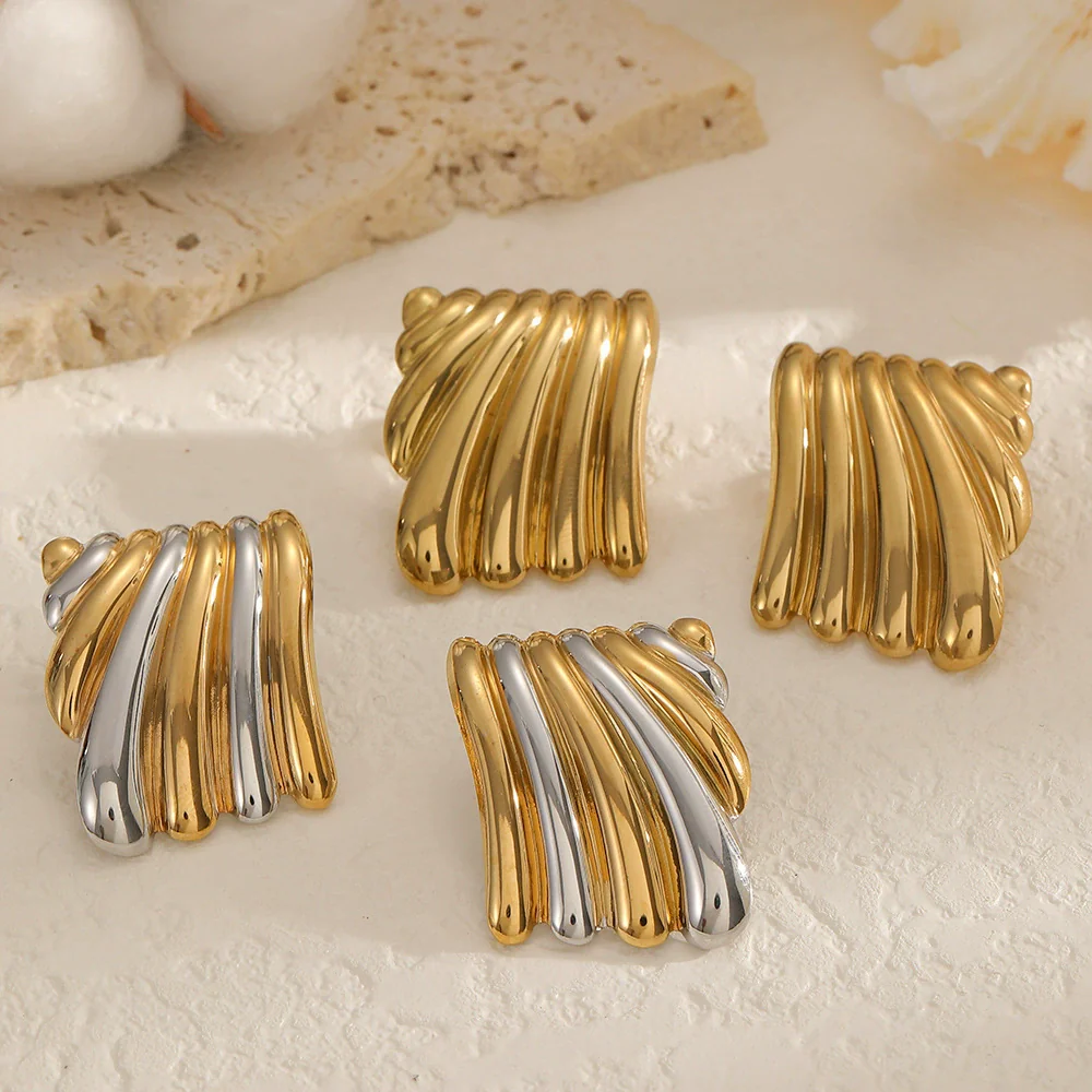 Wholesale Stainless Steel Geometric Pleated Texture Women's Earrings With Pvd Furnace Vacuum Real Gold Plating - Image 3