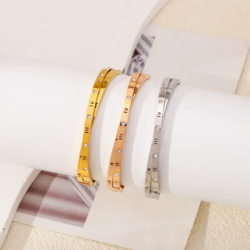 Wholesale Stainless Steel Geometric Roman Numeral Diamond Bracelet With Electroplating Treatment Fashion Simple Jewelry - Image 4