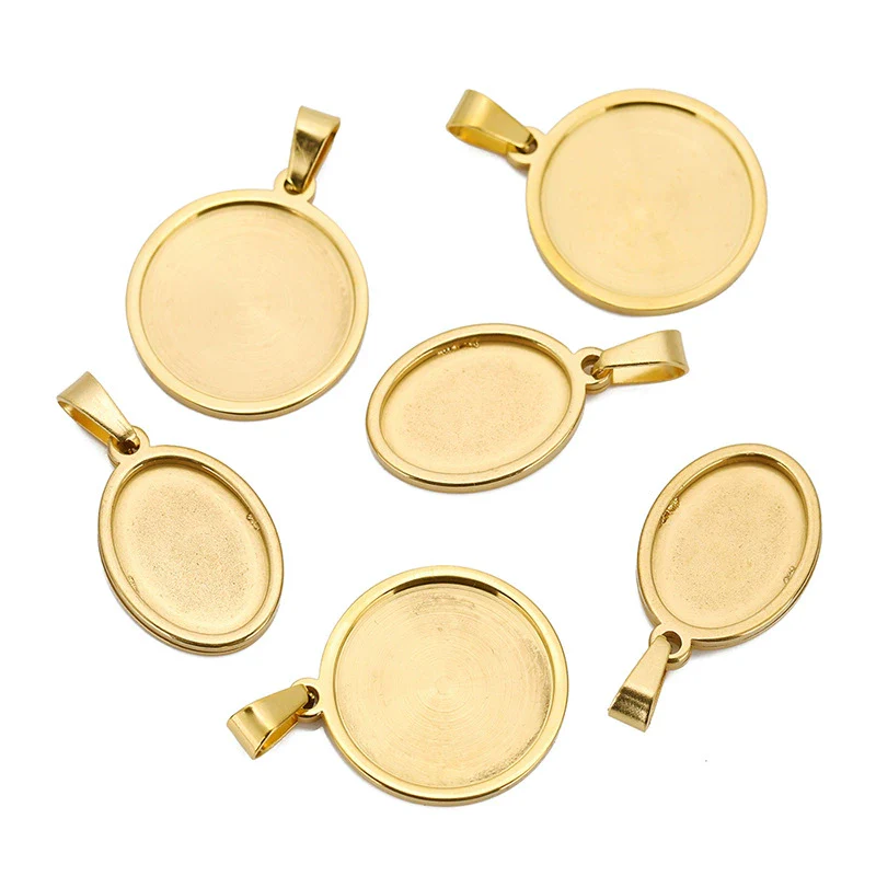 Wholesale Stainless Steel Geometric Smooth Round Pendant Necklace Accessories With Melon Buckle And Electroplating Treatment - Image 3