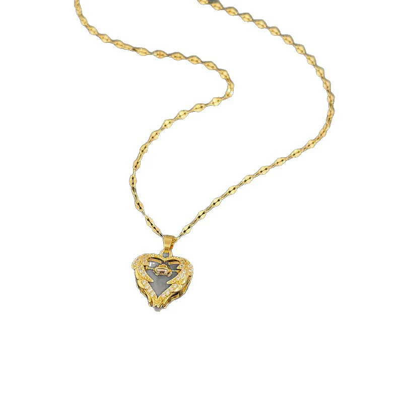 Wholesale Stainless Steel Geometric Style Diamond Pendant Necklace For Female - Image 4