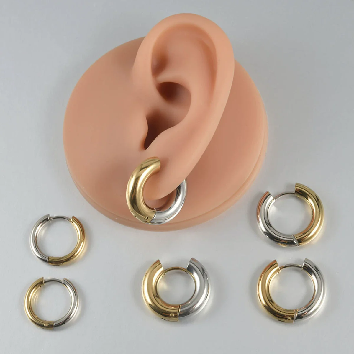 Wholesale Stainless Steel Geometric Style Electroplated Unisex Earrings