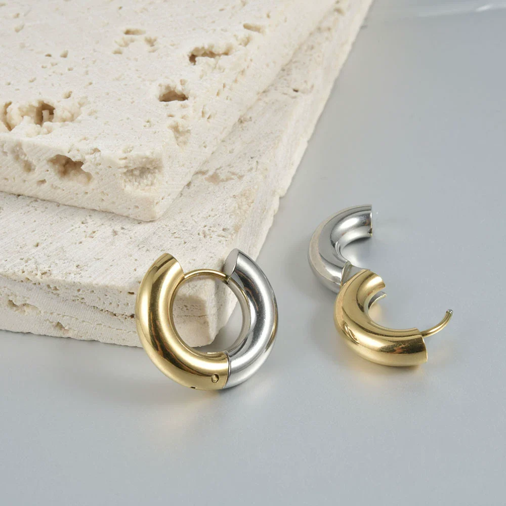 Wholesale Stainless Steel Geometric Style Electroplated Unisex Earrings - Image 4