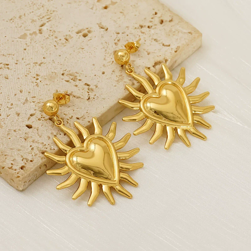 Wholesale 316L Stainless Steel Geometric Water Plated Women's Smiley Face Sunflower Earrings - Image 2