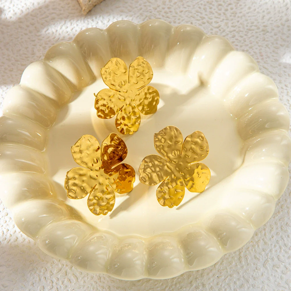Wholesale Stainless Steel Gold Plated Waterproof Flower Opening Ring In Ins Style - Image 2