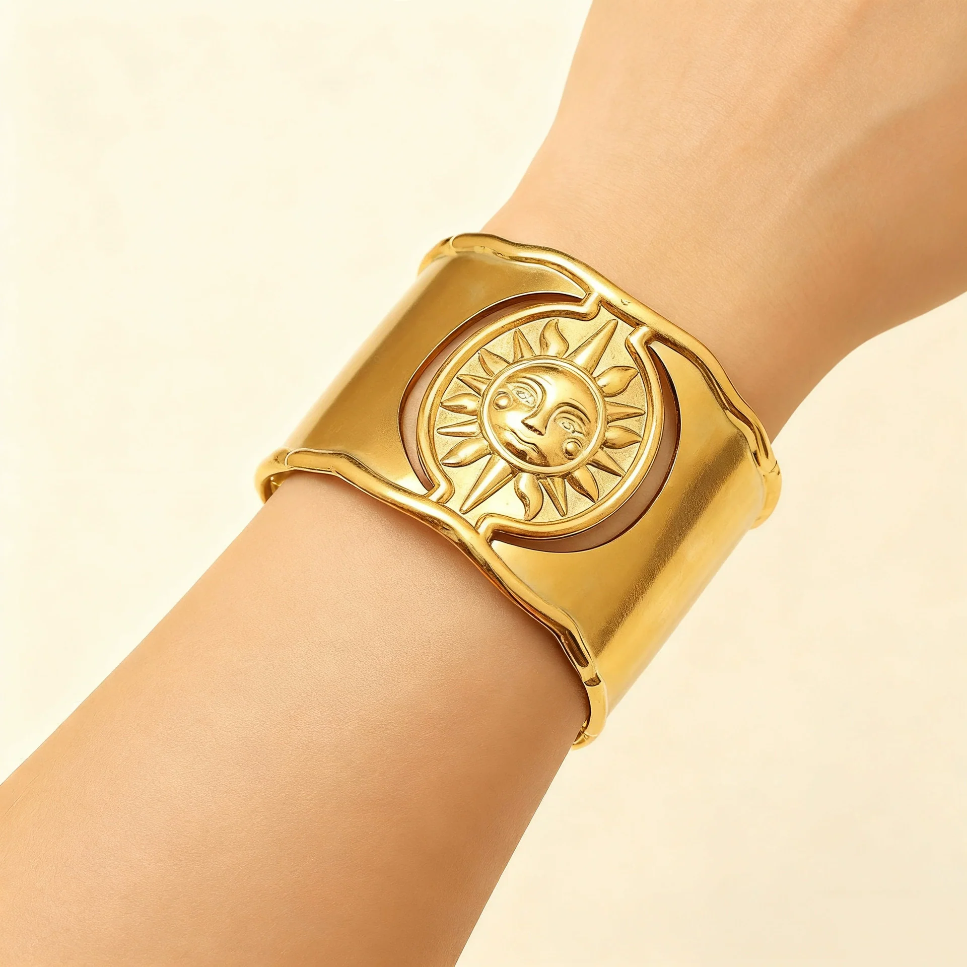 Wholesale Stainless Steel Hydraulic Pressure Open Sun Bracelet Fashion Minimalist Jewelry - Image 4