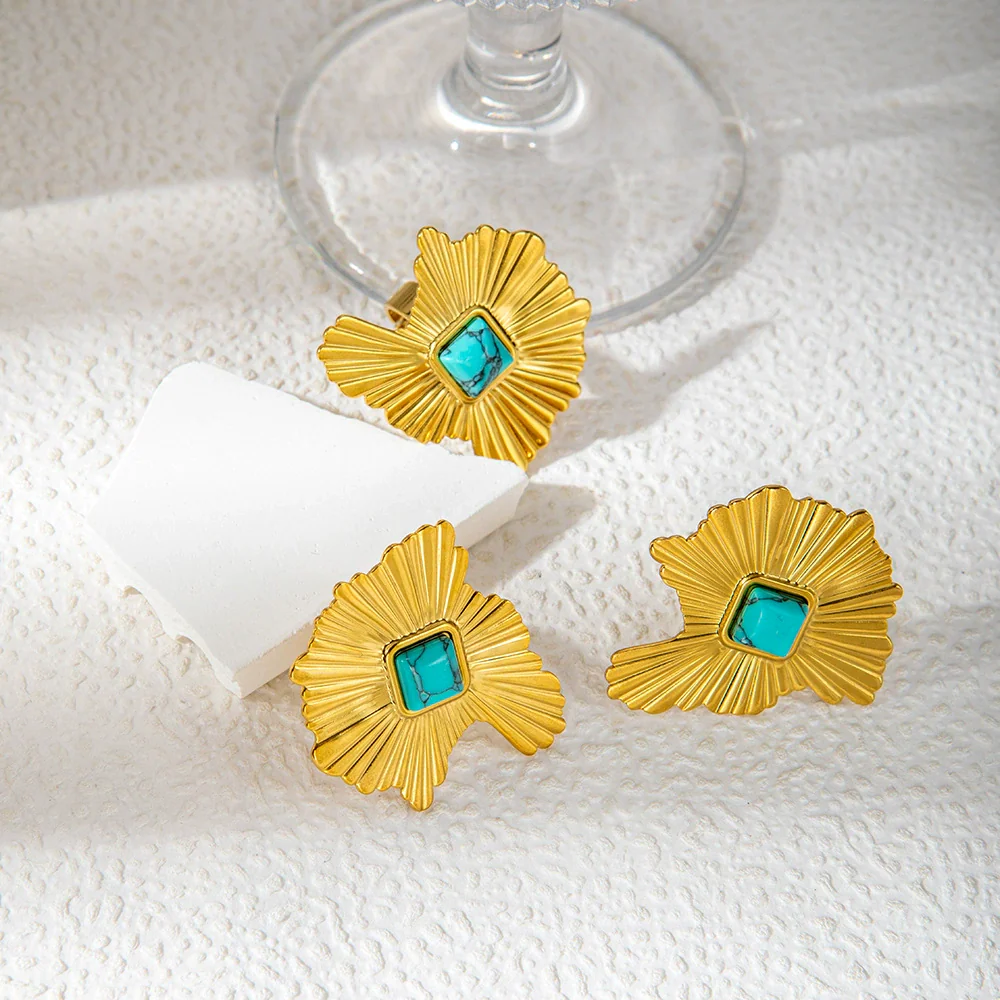 Wholesale Stainless Steel Irregular Ruffled Niche Light Luxury Plants And Flowers Style Electroplated Earrings