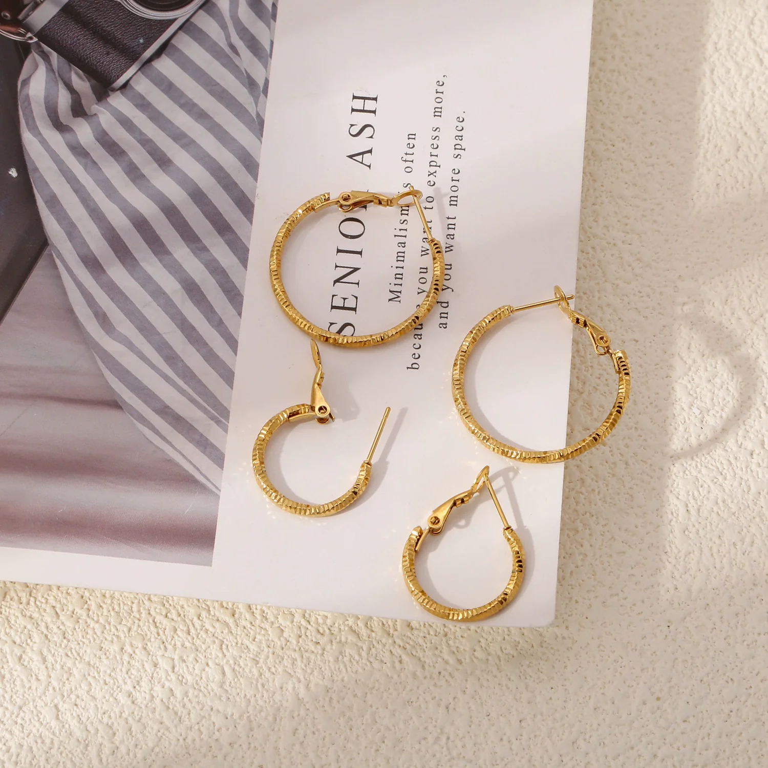 Wholesale Stainless Steel Multisurface Cutting Electroplated Women's Light Luxury Exaggerated Earrings - Image 3