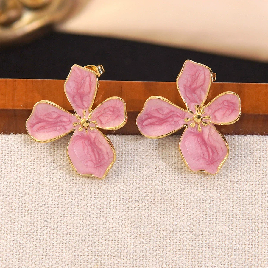 Wholesale Stainless Steel Plants And Flowers Dripping Oil Style Necklace And Earrings Set For Women - Image 3