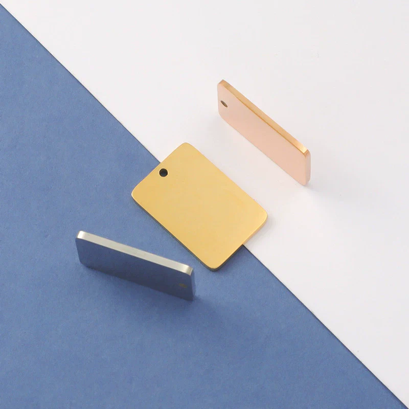Wholesale Stainless Steel Rectangular Inner Hole Mirror Laser Pendant Jewelry Accessories - Image 3